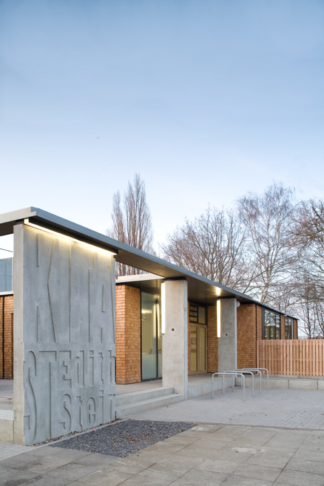 Absolvent:in für kleines Architekturbüro gesucht (m/w/d) Absolvent:in für kleines Architekturbüro gesucht (m/w/d)