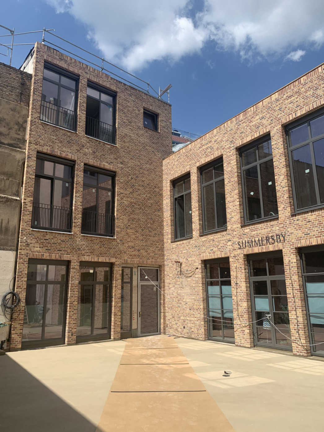 Wir suchen mehrere Architektinnen/Architekten für Entwurfs- und Ausführungsplanung, ggf. für Projektleitung. Wir suchen mehrere Architektinnen/Architekten für Entwurfs- und Ausführungsplanung, ggf. für Projektleitung.